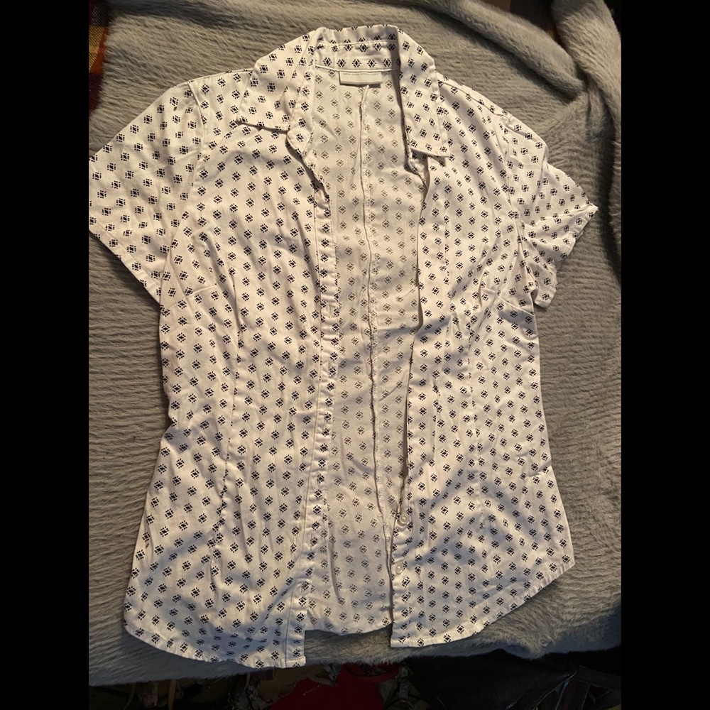NY&CO Button Up Top